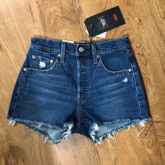 NWT Levi’s 501 High Rise Denim Shorts Size 25 - Picture 2 of 7